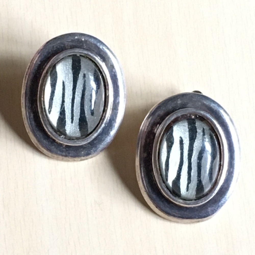 Vintage silver zebra earrings